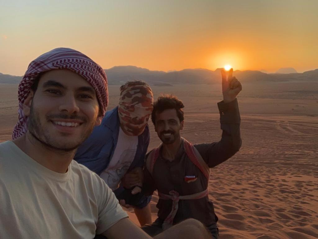Bedouin Holidays Camp And Jeep Tours Wadi Rum Buitenkant foto