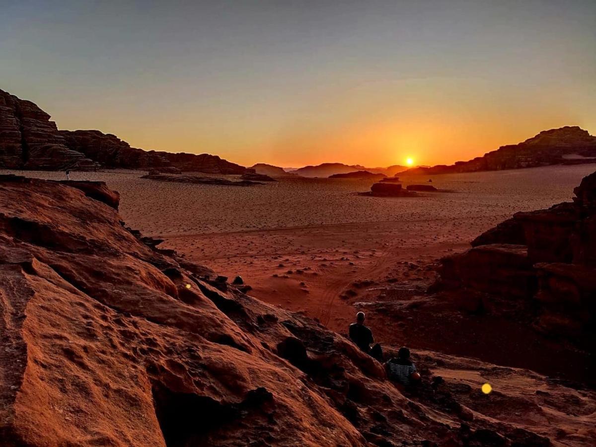 Bedouin Holidays Camp And Jeep Tours Wadi Rum Buitenkant foto