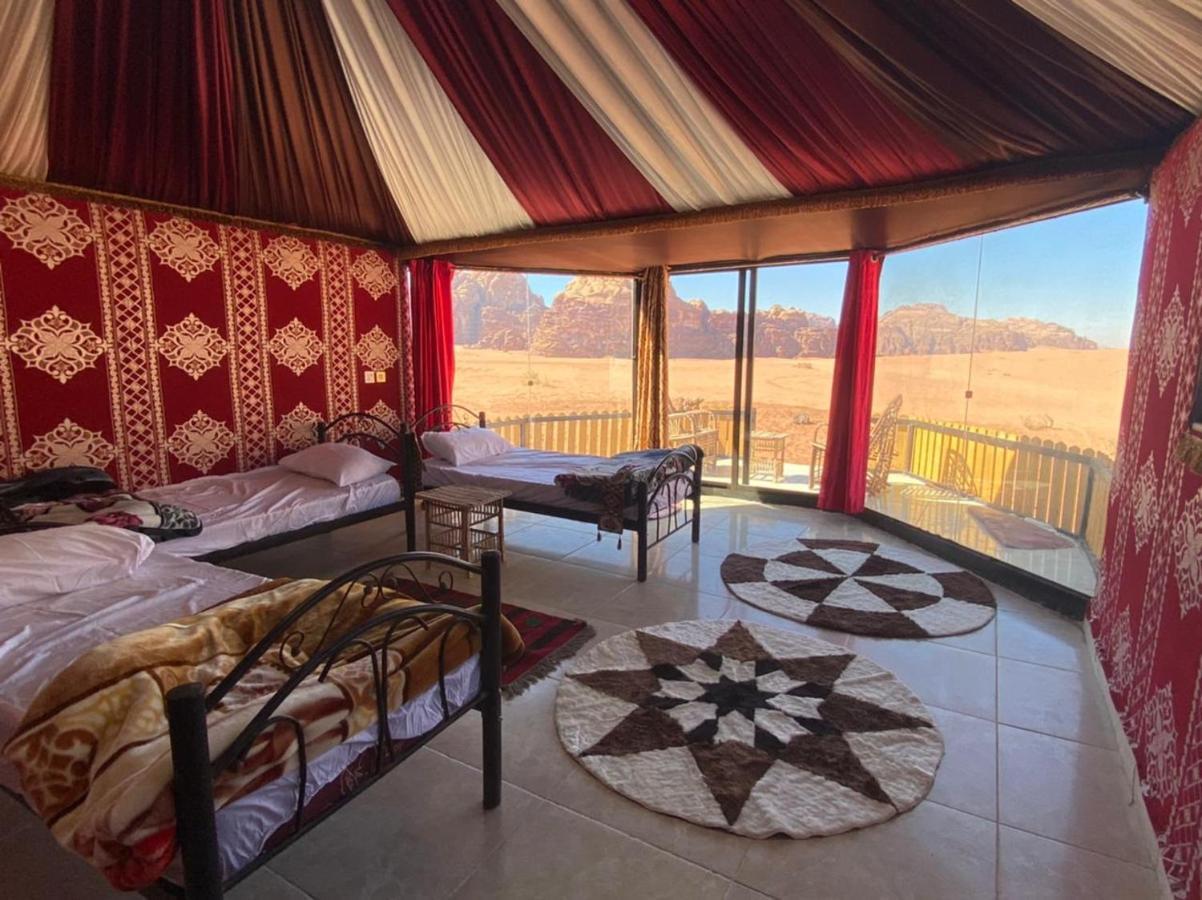 Bedouin Holidays Camp And Jeep Tours Wadi Rum Buitenkant foto