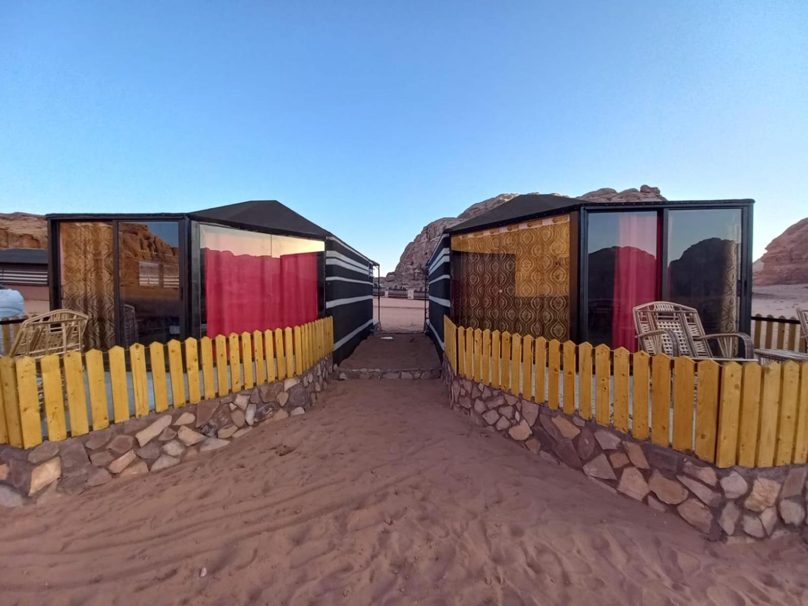 Bedouin Holidays Camp And Jeep Tours Wadi Rum Buitenkant foto