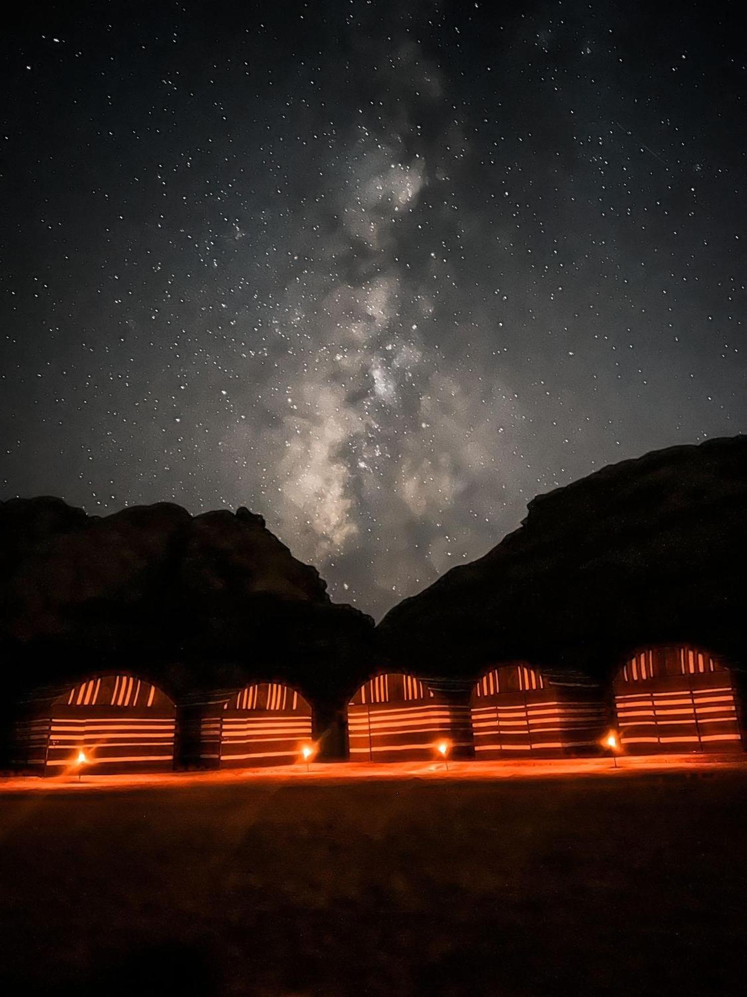 Bedouin Holidays Camp And Jeep Tours Wadi Rum Buitenkant foto