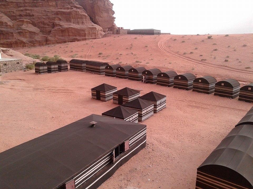 Bedouin Holidays Camp And Jeep Tours Wadi Rum Buitenkant foto